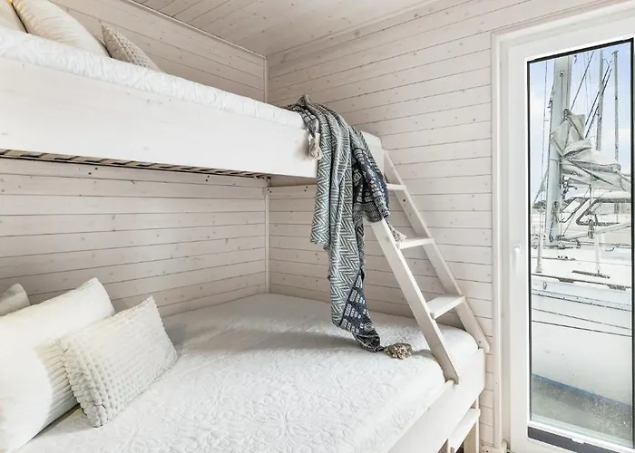 Nessie Tatil Evi Kragenæs